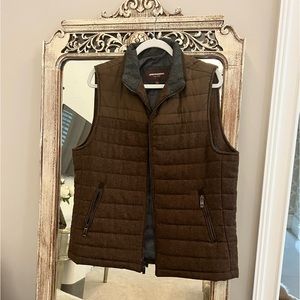 Johnston and Murphy Brown Vest Size Large